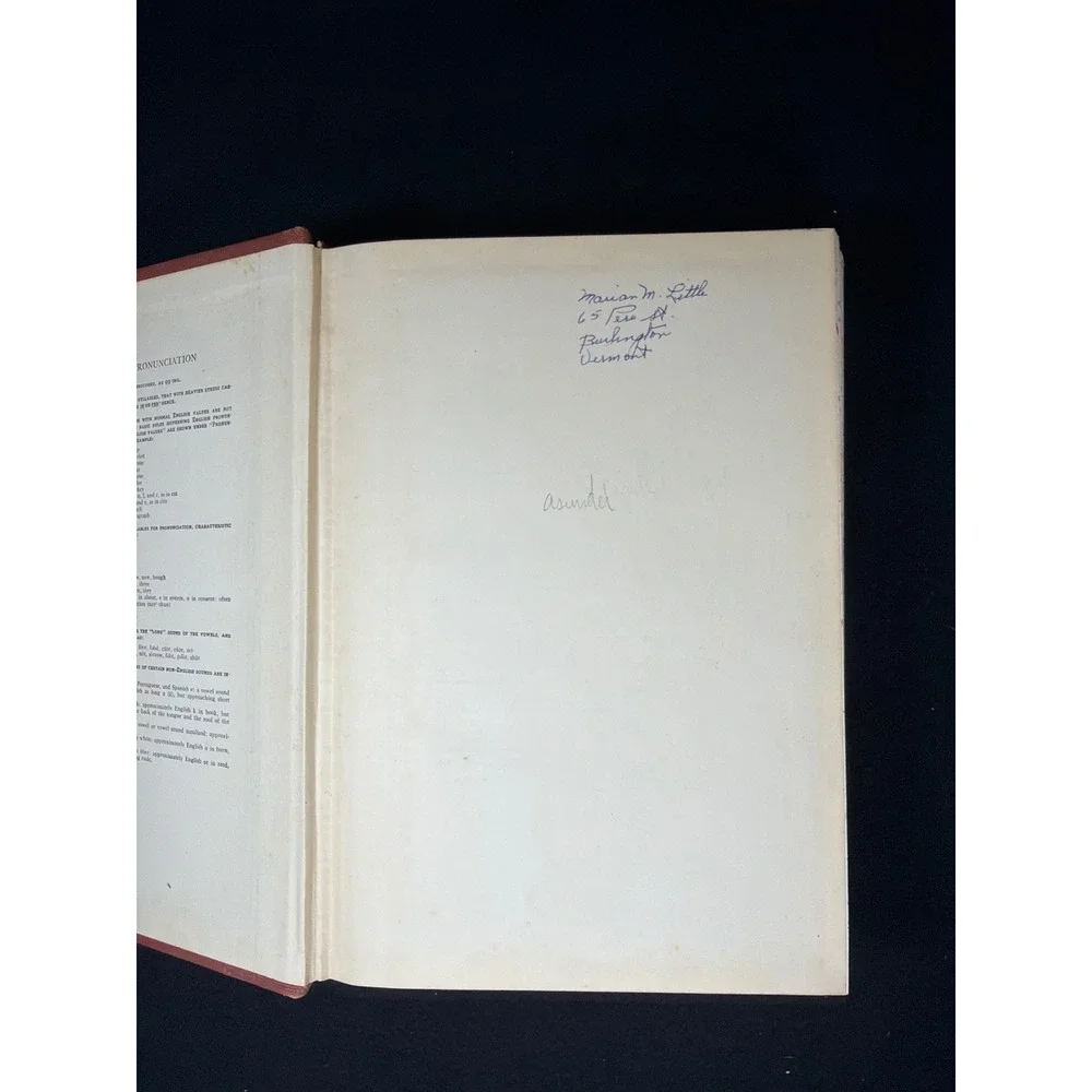 Vintage 1947 Funk & Wagnalls New College Standard Dictionary Empha-type Edition‎